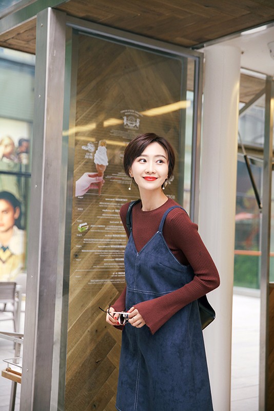 "国民姐姐"肖涵 短发造型元气满满