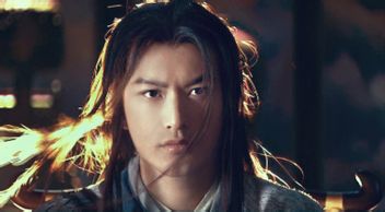 他与刘亦菲合作的《神雕侠侣》成为了一部非常经典的影片,但是作为男