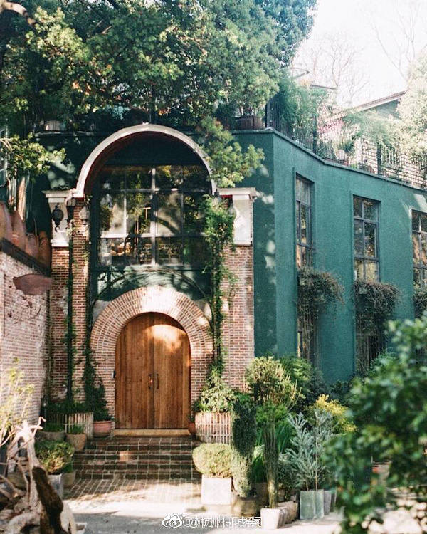 杭州迷邓花园现实版的爱丽丝梦游仙境