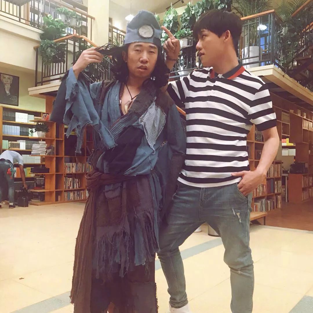 众明星为杨迪庆生,发的却几乎都是丑照,谢娜:请对杨迪好一点