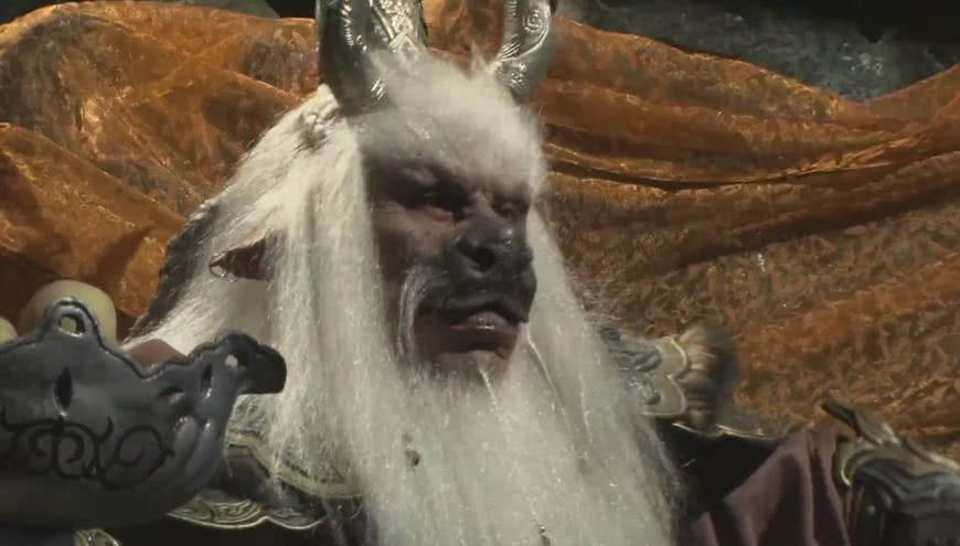 舍利子如意黄金宝塔送给托塔天王的,这宝塔神通广大,在《西游记》里面