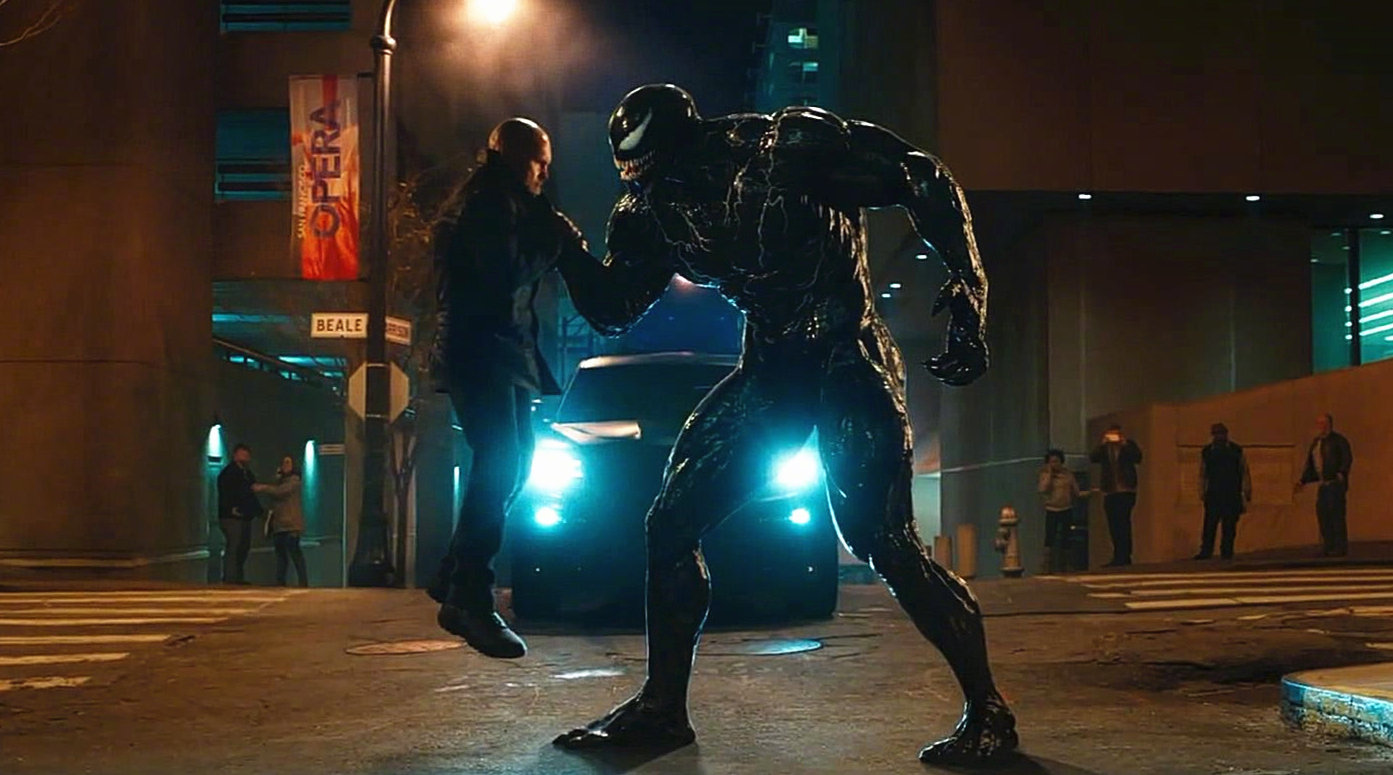 《毒液》汤姆哈迪主演的漫威最狂反派英雄毒液,大战反派暴乱