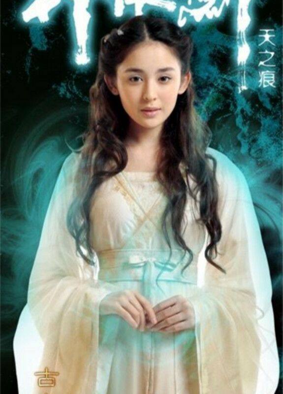 上古神器女娲石化身,思想单纯,怀有宽容和怜悯之心,传说是女娲对人世
