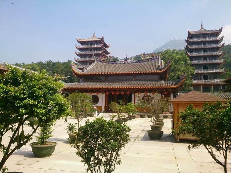 全国最良心的景区,免门票,连当地人都爱来|涌泉寺|鼓山|廨院_新浪新闻