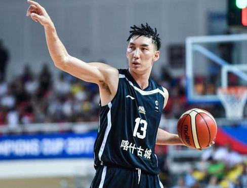 他是篮球天才, 从小家境贫穷靠姐姐抚养, 如今却为姐姐买房买车