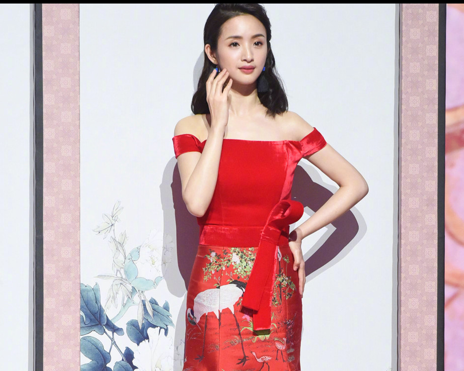 王牌对王牌 林依晨 张天爱 王丽坤 欧阳娜娜四大美女惊艳亮相