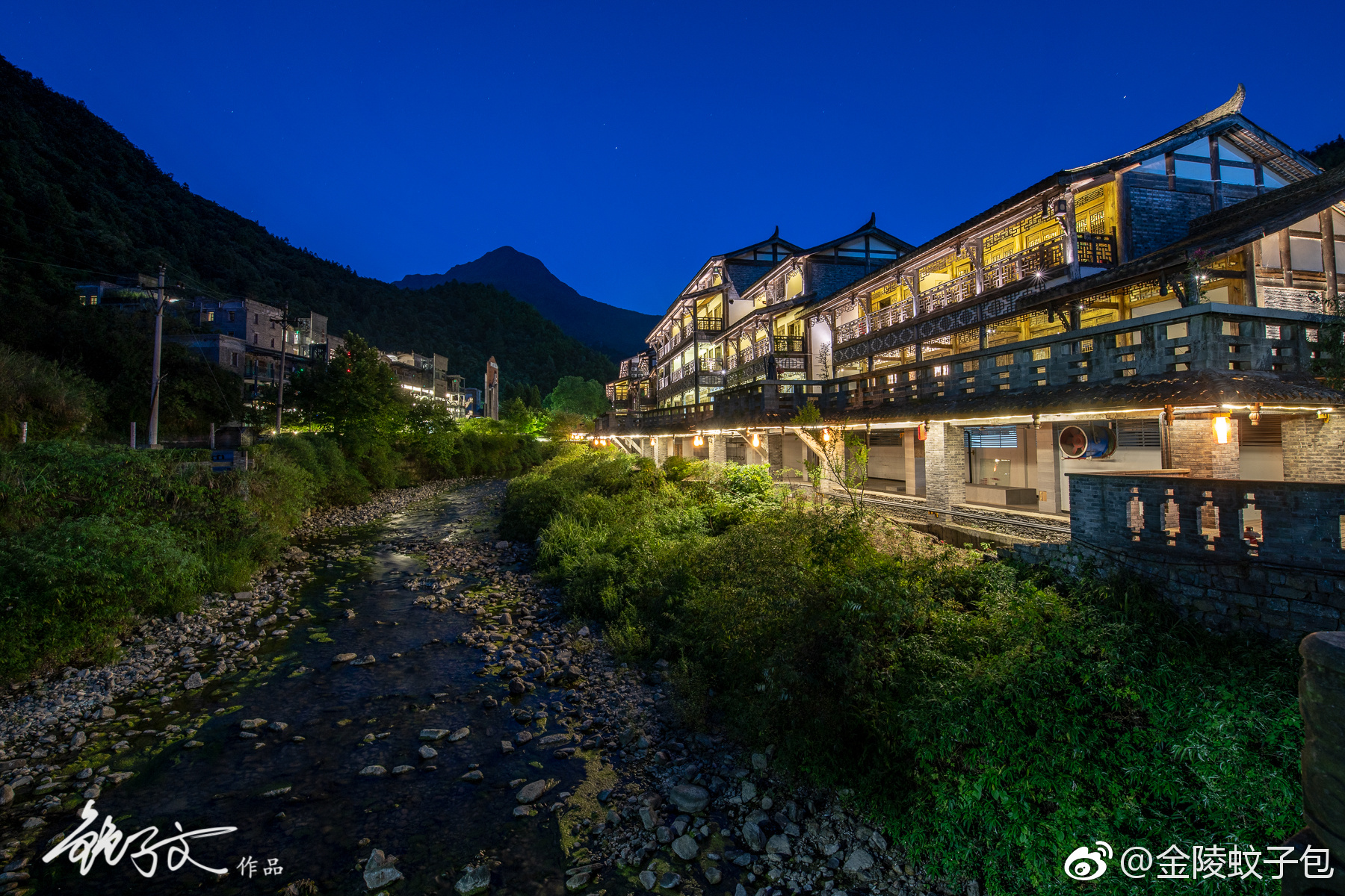 天星小镇,位于南川金佛山山麓,是个风情小镇