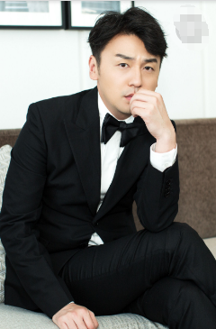 雷佳音身高186,一个被演员耽误的模特|雷佳音|男明星|模特_新浪新闻