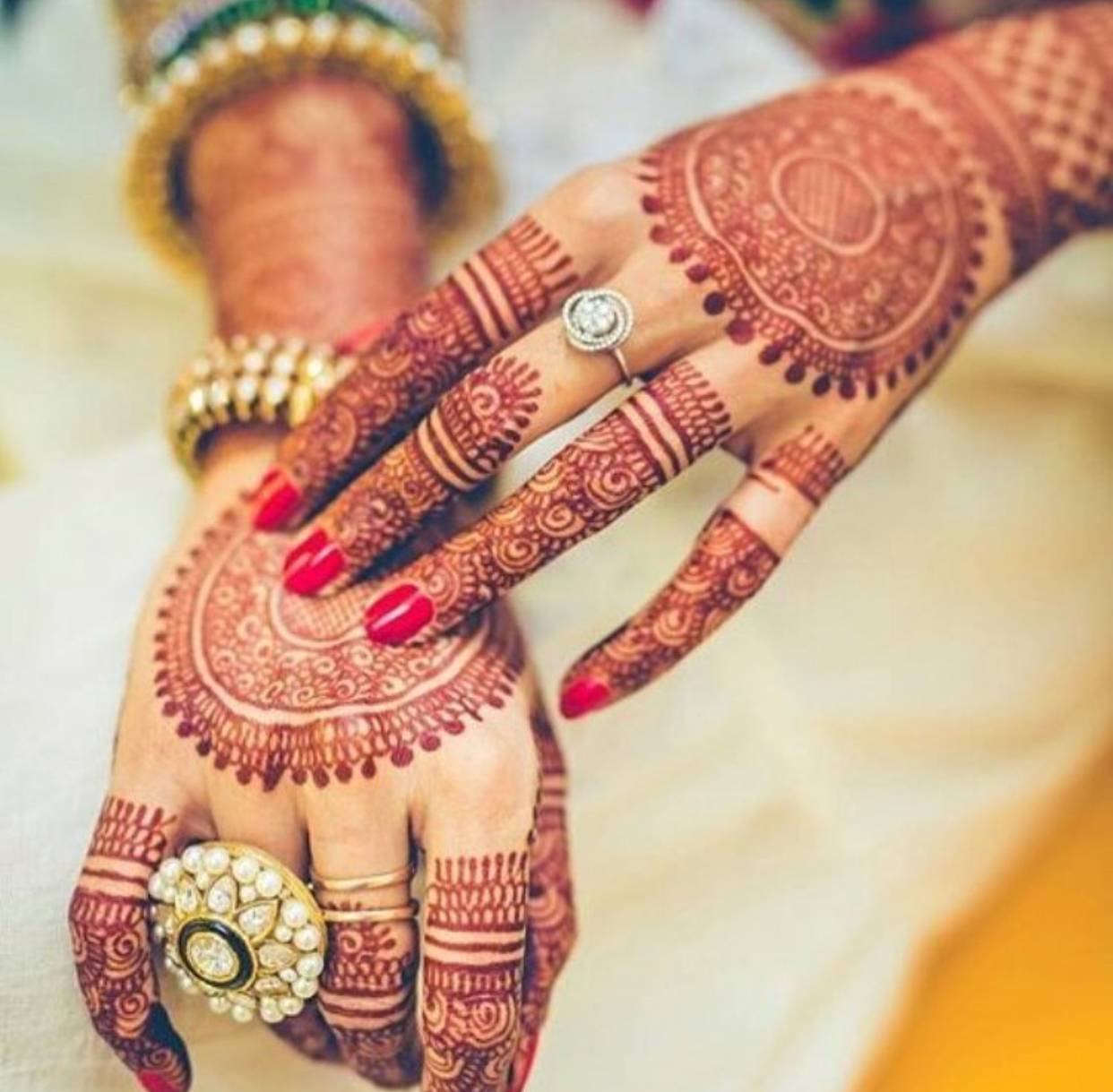 印度新娘的曼海蒂