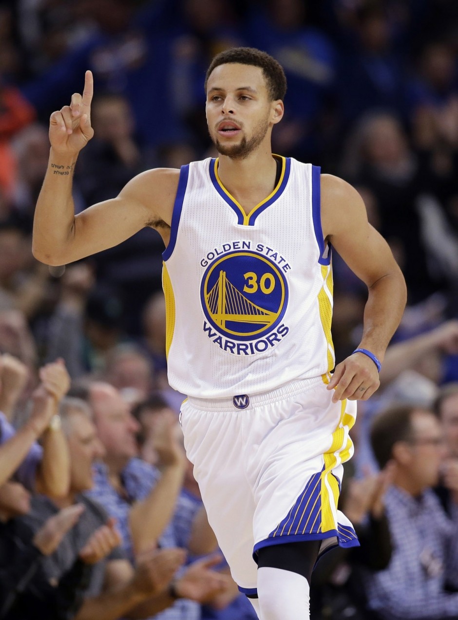 萌神库里:地表3分球射得最准的男人