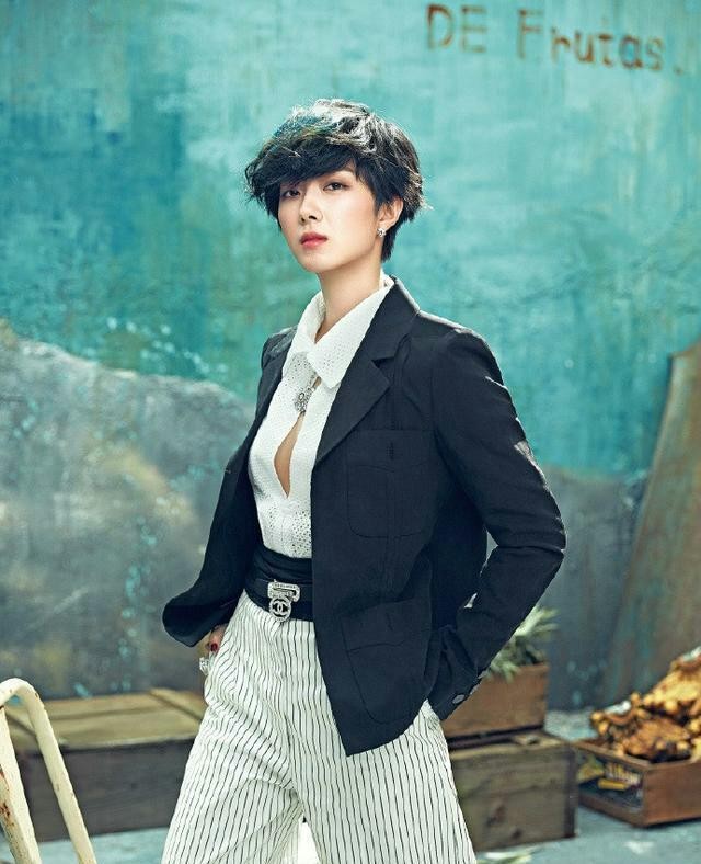 《巨额来电》桂纶镁演技大突破, 反派也能让你痛哭流涕!