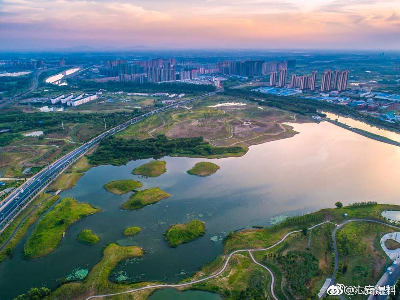 六安市大公堰湿地公园.公园北至南屏路,西临淠河总干渠