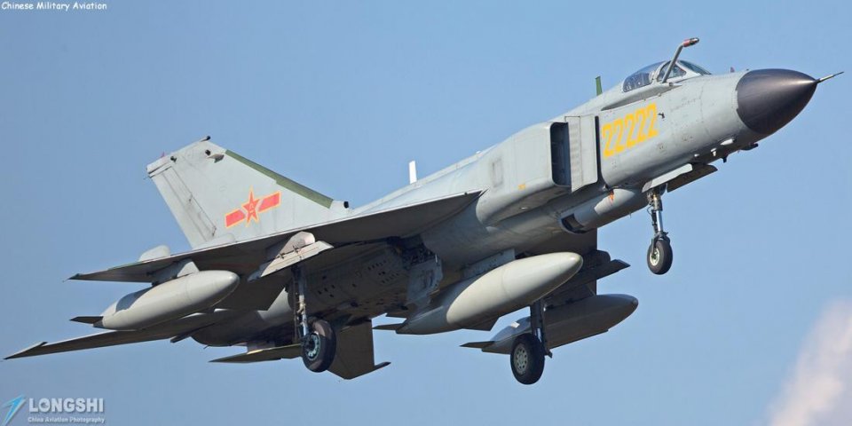 无人机|侦察机|中国空军_新浪新闻