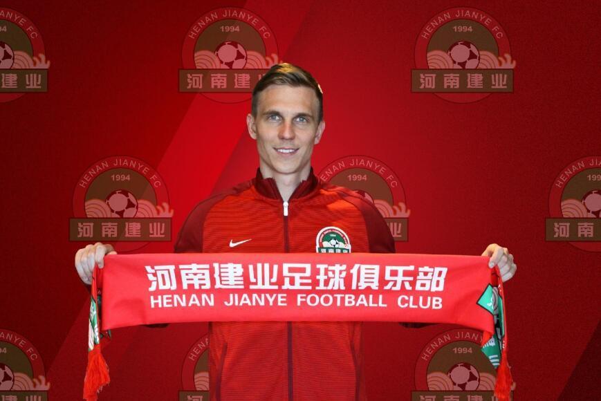 中超球队最大牌外援离队,主帅曝出原因:你不是梅西|捷克|河南建业