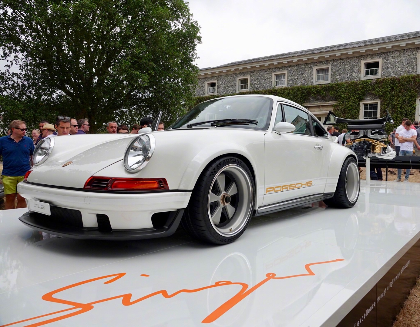 1990年保时捷porsche 911 reimagines by singer