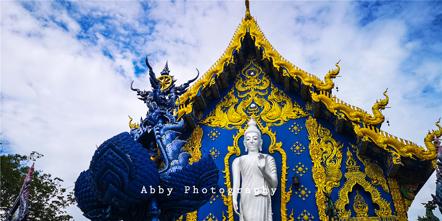 而清莱的蓝庙(wat rong suea ten)建于2005年,直到2016年初才建成完工