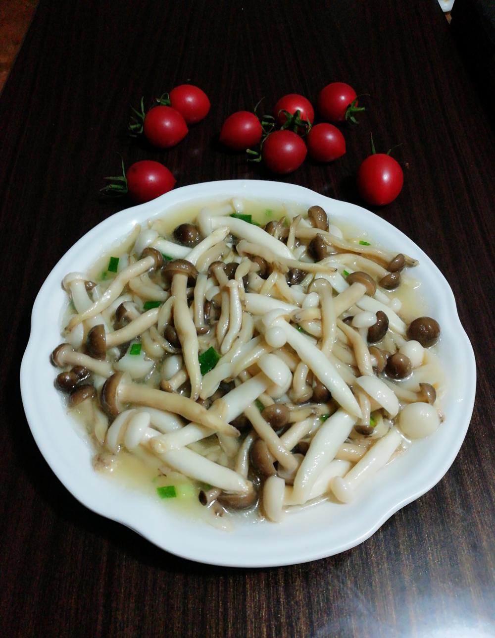 不要小看这盘菜: 清炒双菇, 不好看但是却很好吃