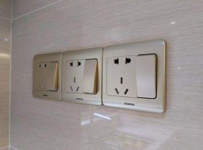 厨房插座万万要这样装,一旦工人全装对,记得给他多加200块工钱