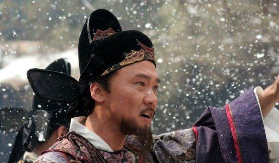 海瑞在任时期非常的廉洁,当廉洁到了极致时甚至掩盖了其个人能力.