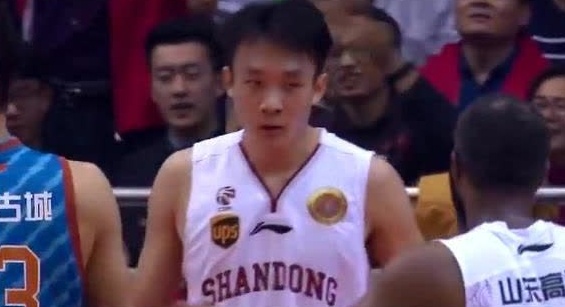 2013全运会半决赛,新疆队打入史诗级乌龙球,辽