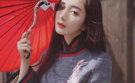 杨幂和好闺蜜Baby《跑男》合体，网友：可惜迪丽热巴走了！