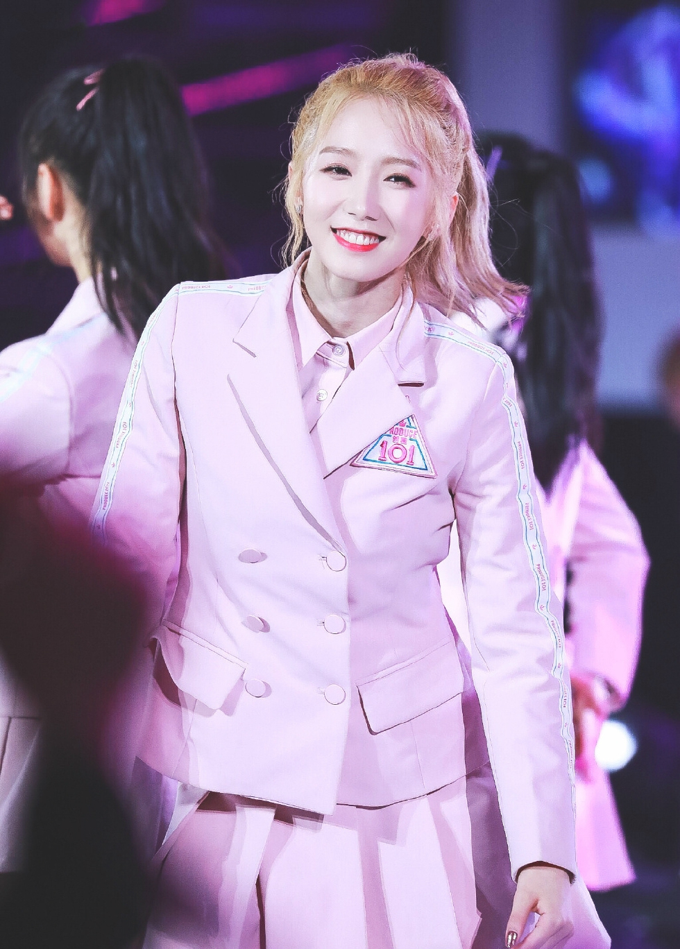 孟美岐,创造101,人漂亮,跳舞还不错