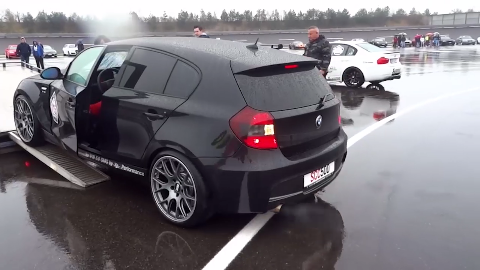 宝马150i 1er v10,这才是性能小钢炮