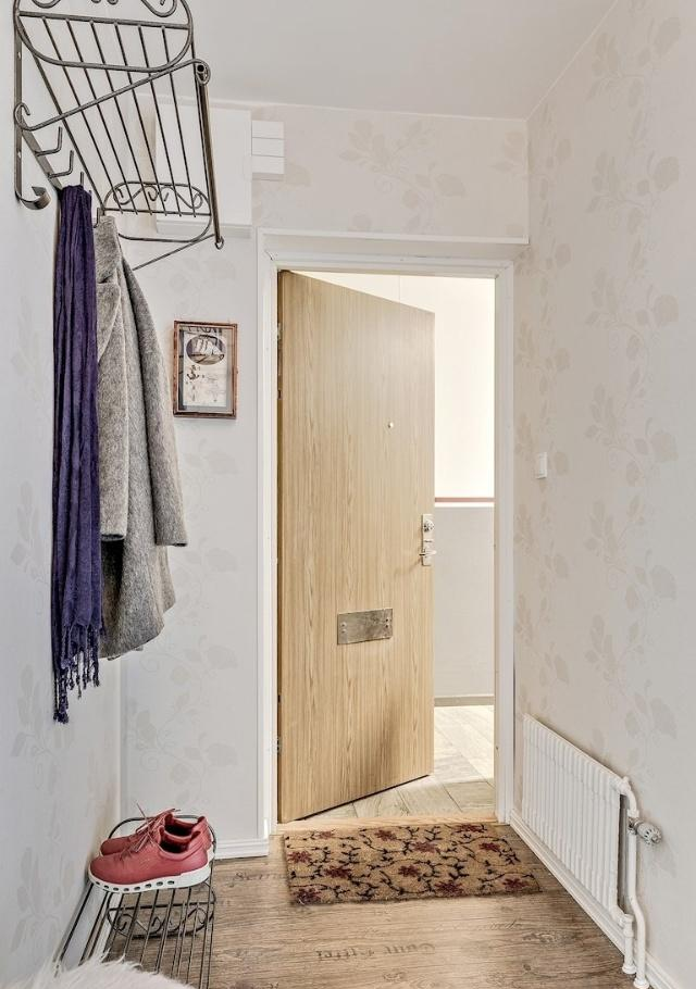 晒我57平上海小户型,卫生间装曲面玻璃门,卧室开两扇门!方便