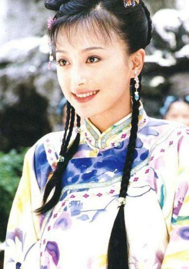 《还珠格格3》夏盈盈和知画的存在你看懂了吗,两种选择两个人生