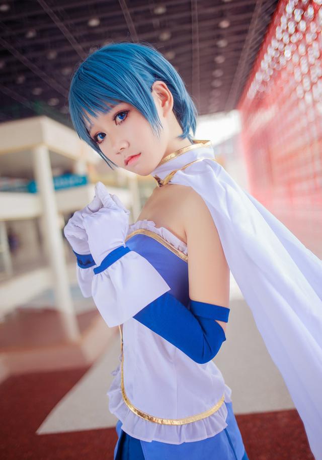 漫展的一枚魔法少女!美树沙耶加Cos美图