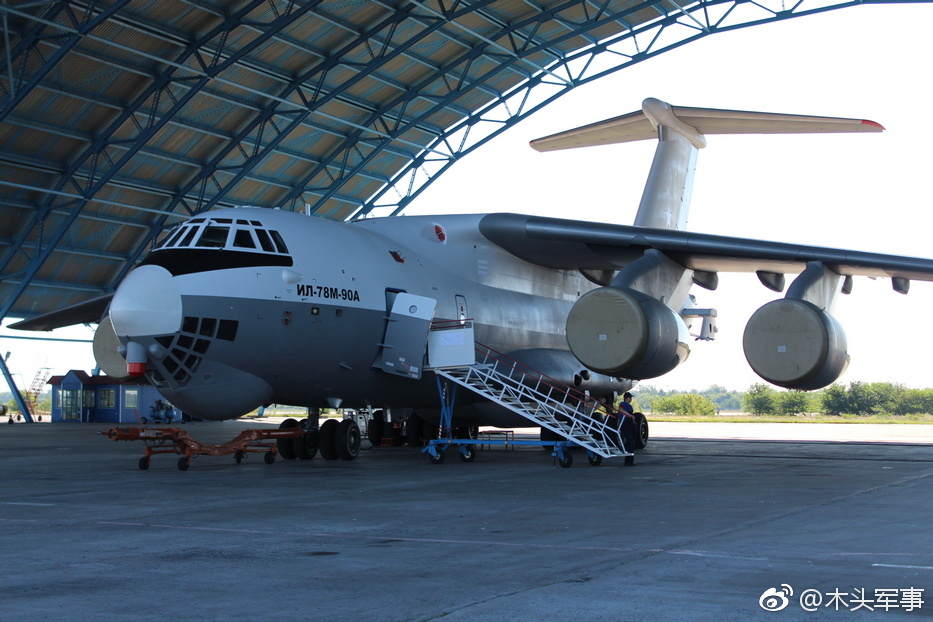 俄罗斯国防部计划从航空之星飞机制造厂购买至少14架伊尔-78m-90a加油