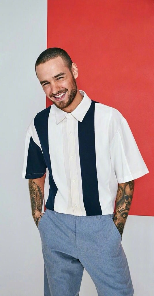莉莉liam payne最新《es》杂志写真释出!