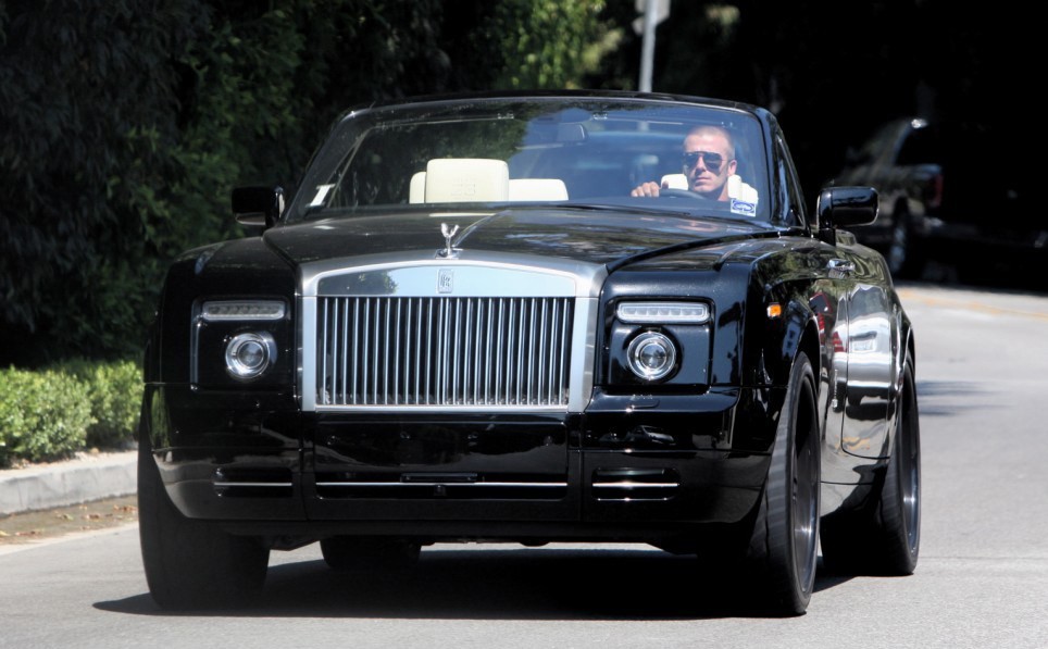 这些名人的豪车很多人辛苦工作一年连个轮胎都买不起