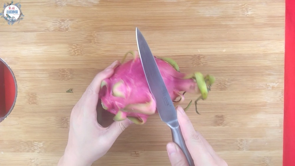 5星大厨教你如何华丽的切火龙果,火龙果拼盘太