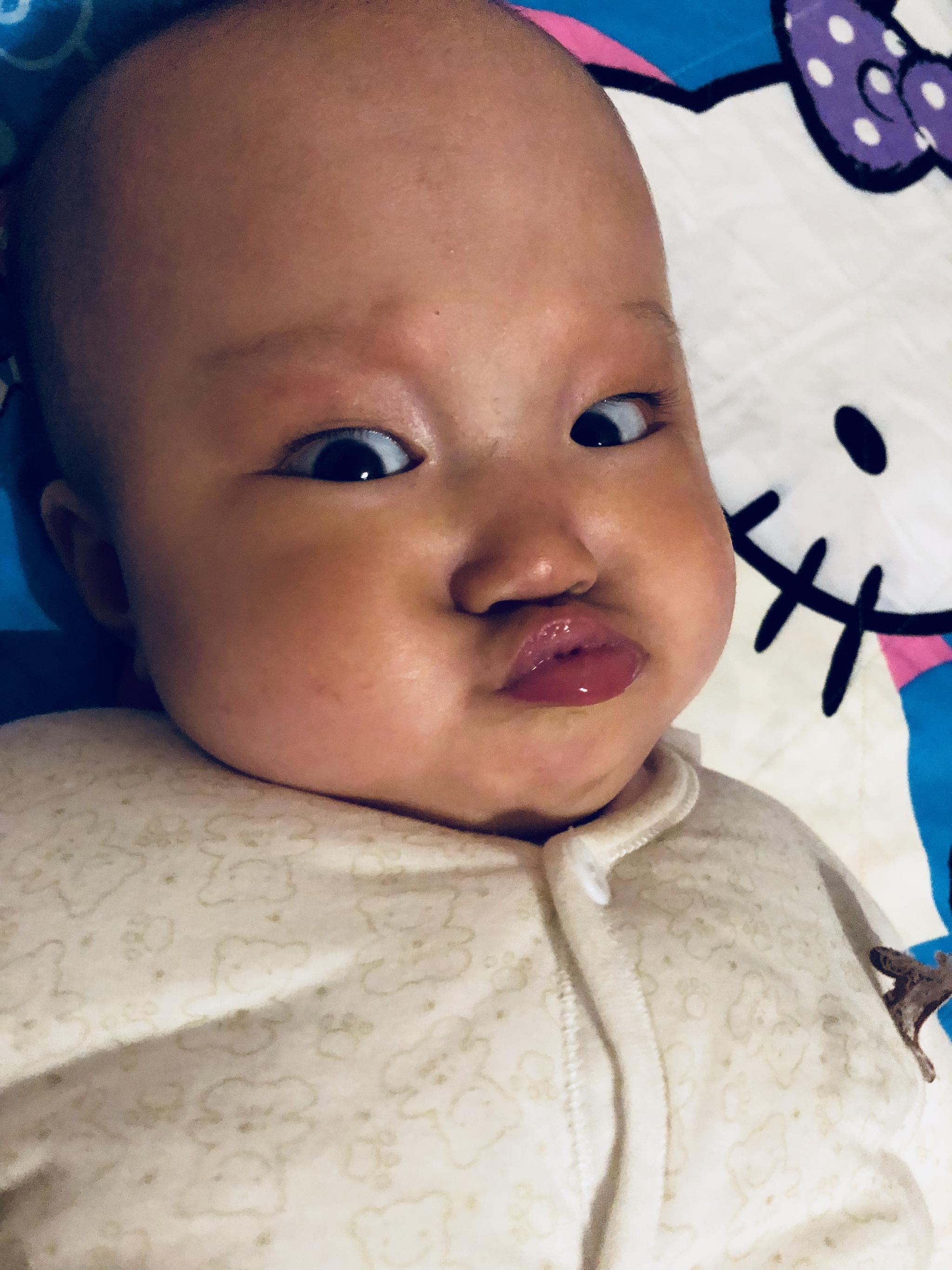 宝宝嘟嘴表情包,哈哈哈哈|嘟嘴|表情包|宝宝_新浪网