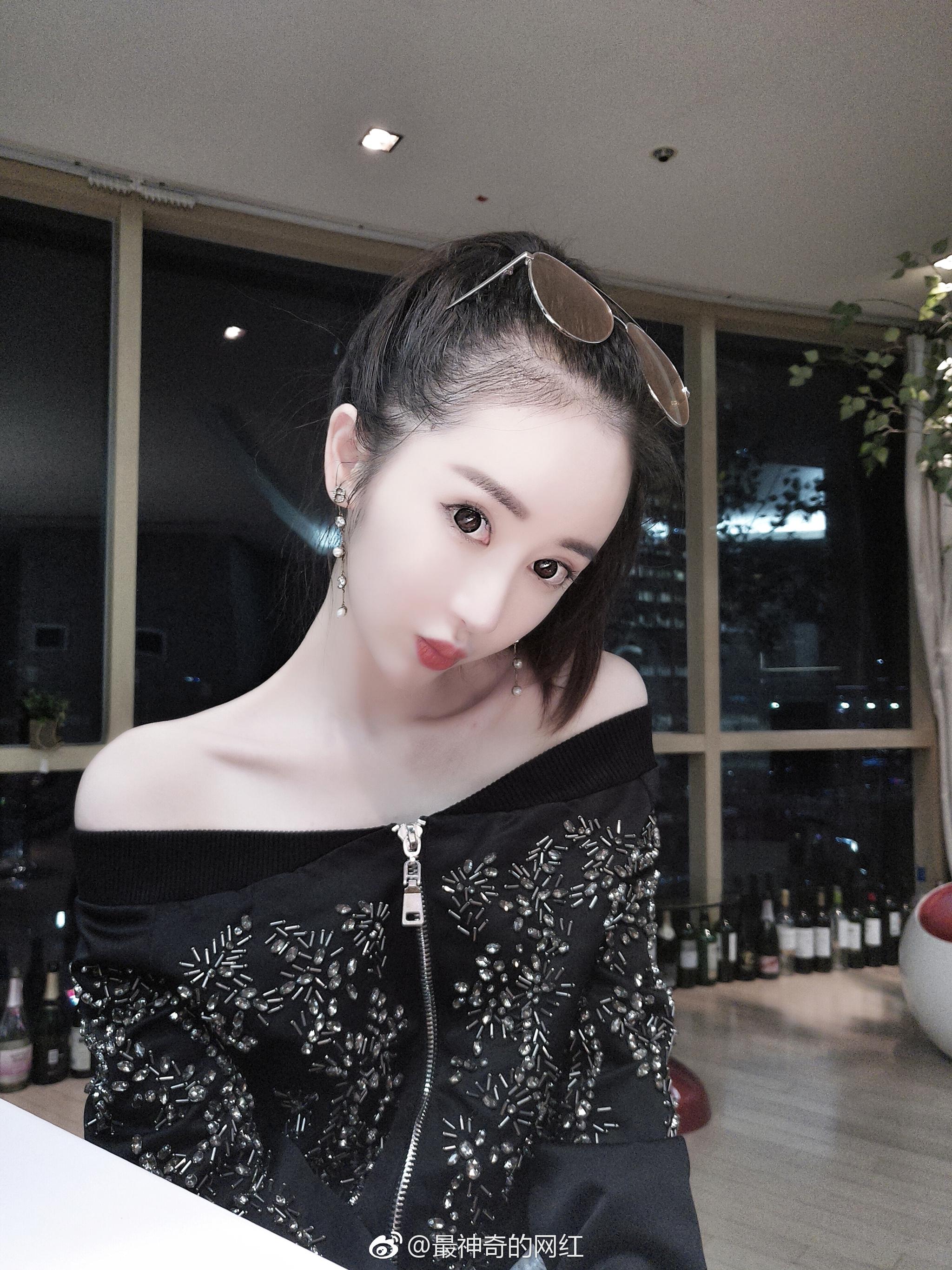 程琳【相关词_网红美女程琳】