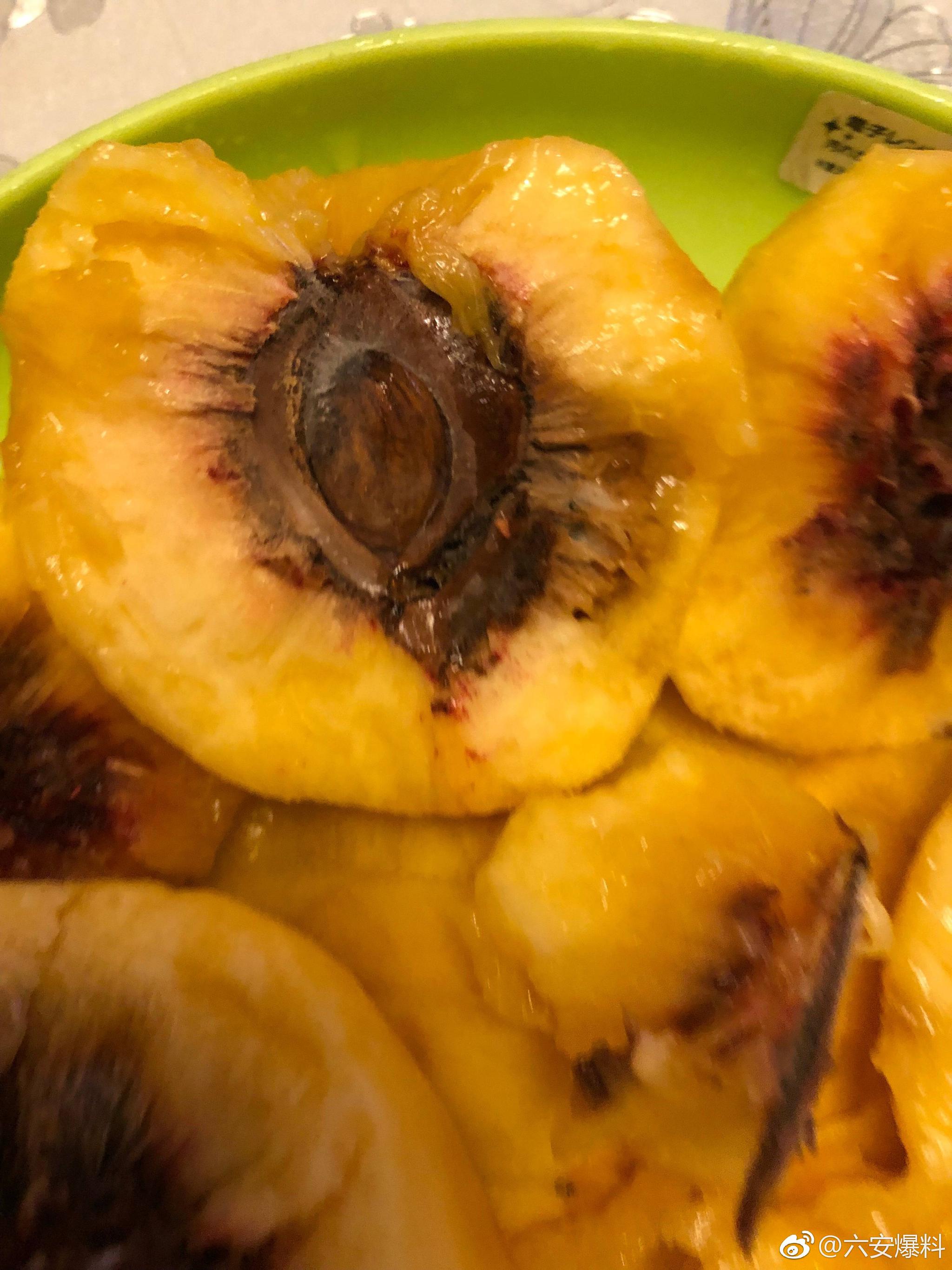 网友@为你祝福913 爆料:六安绿蓝子卖的黄桃.