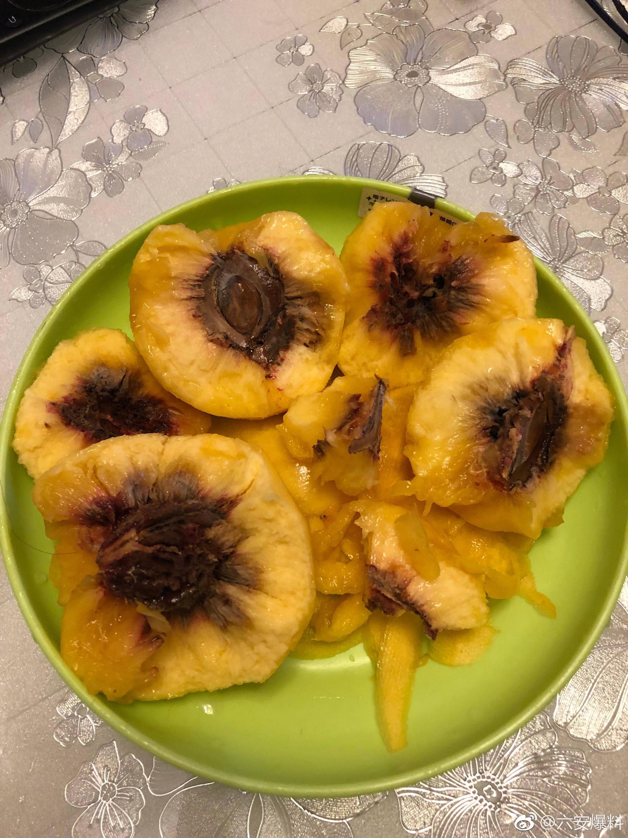 网友@为你祝福913 爆料:六安绿蓝子卖的黄桃.