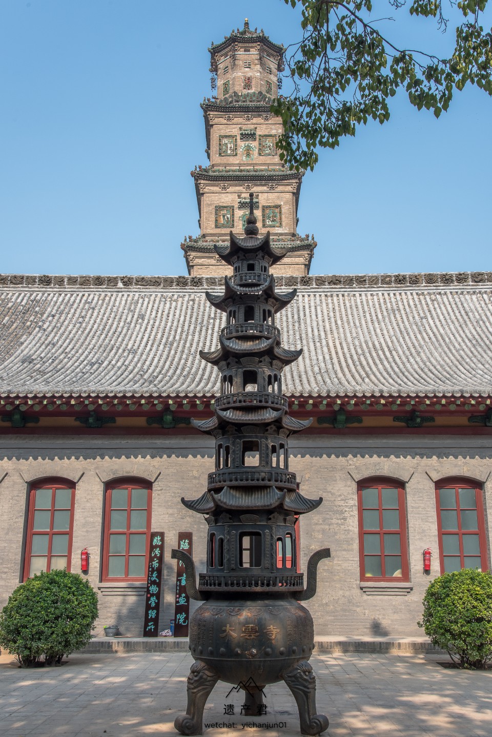 山西临汾大云寺琉璃宝塔