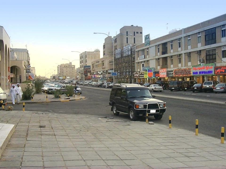 西南亚一小国,货币比美元还贵了几倍,和我国关系好