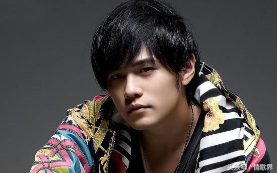 听说这些情歌歌词唱哭了无数人,郑源、周杰伦