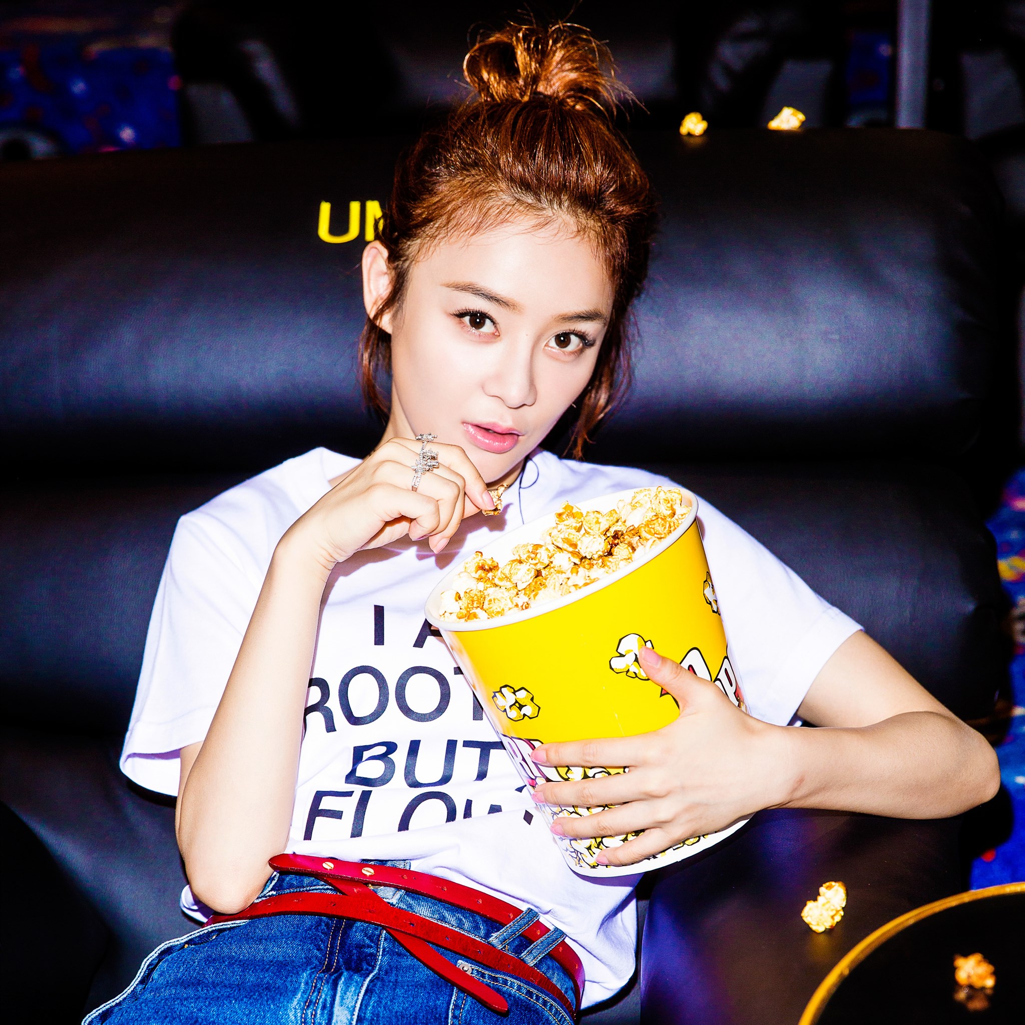 扎上辫子后袁姗姗变丑刘诗诗可爱最美的她已经离开人世很多年