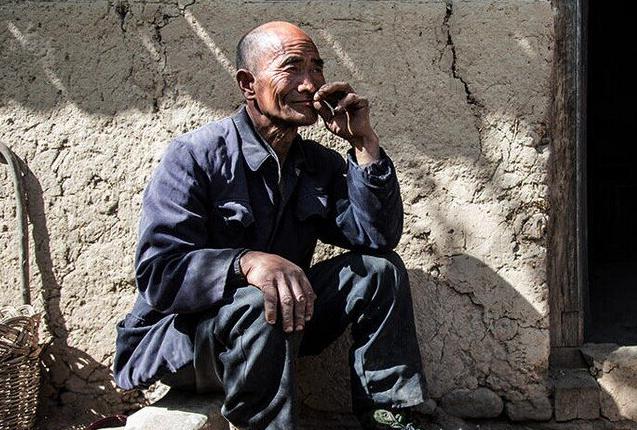 农村男性已过4旬,是否还有结婚的可能性呢?网友:有钱就可以!