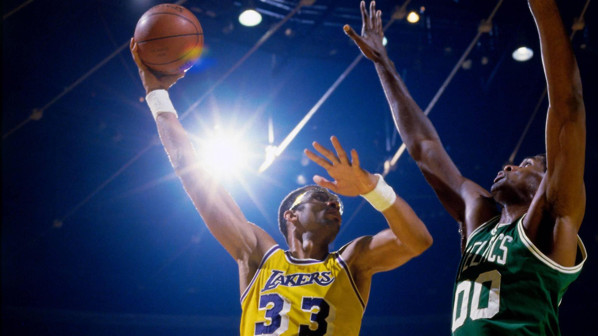 下个赛季就是贾巴尔退役后的整整第三十个赛季了.