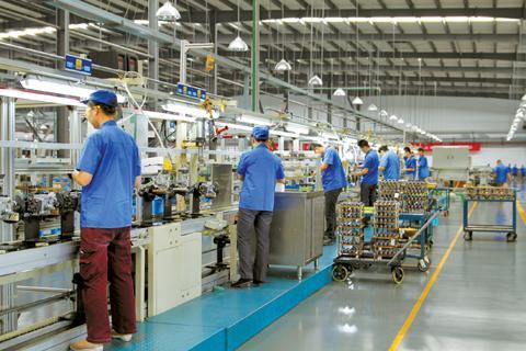 东莞|打工|工厂_新浪新闻