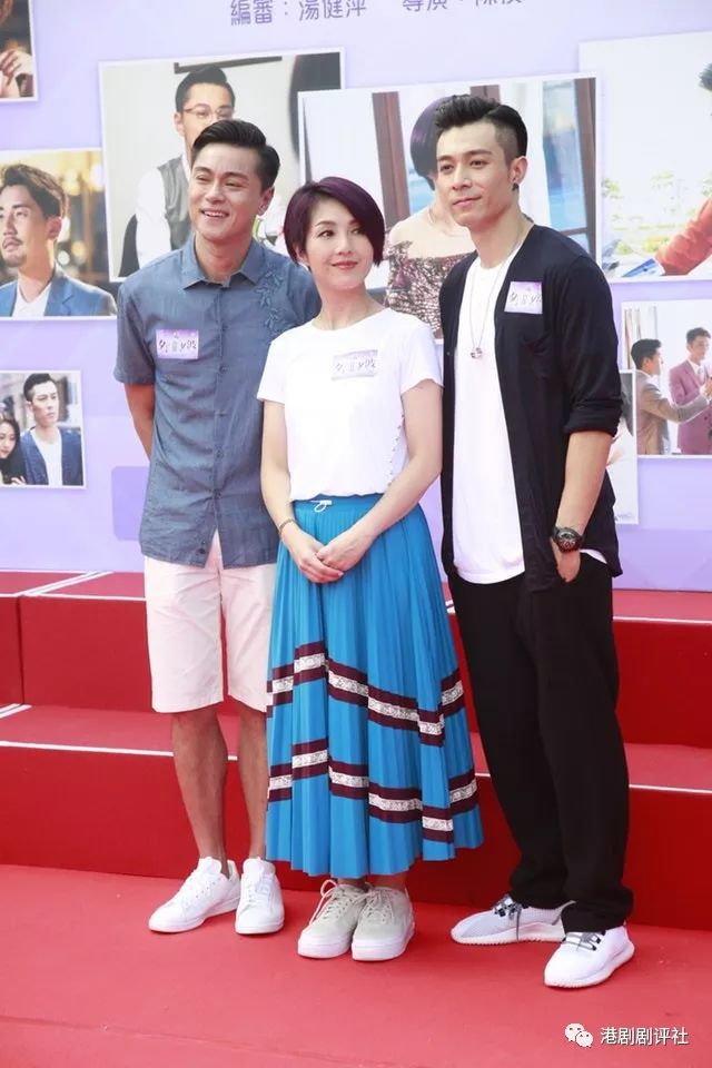 周柏豪承认与老婆有生b计划:不是结婚来干嘛