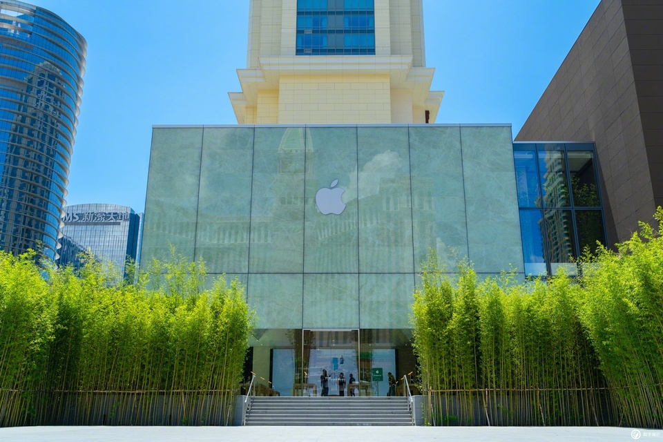 在开业之前我们逛了逛澳门applestore金沙广场店
