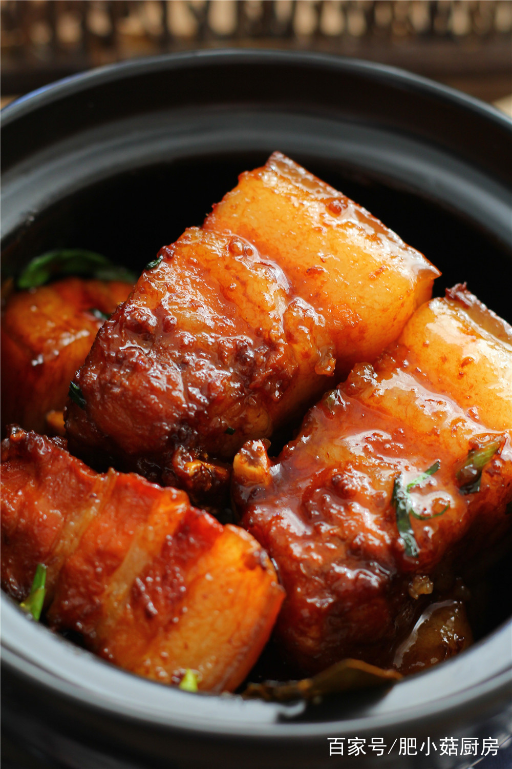 30年的老厨师教你做好吃的红烧肉这样做比饭店好吃百倍