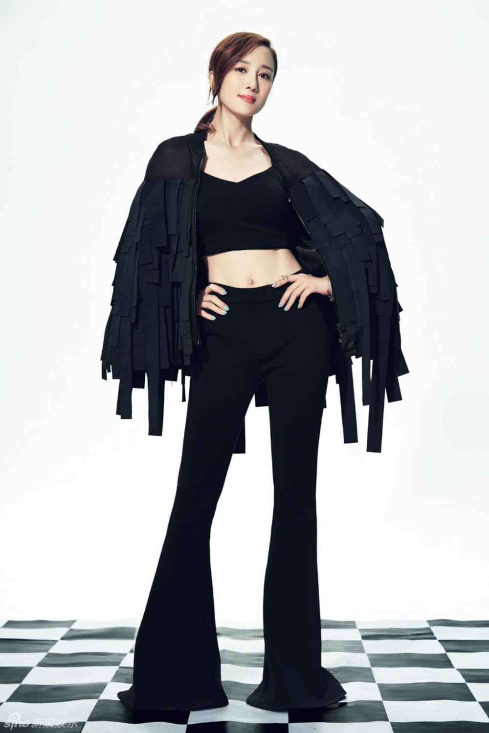 盘点李依晓的美腿靓照,哪张最吸引你?