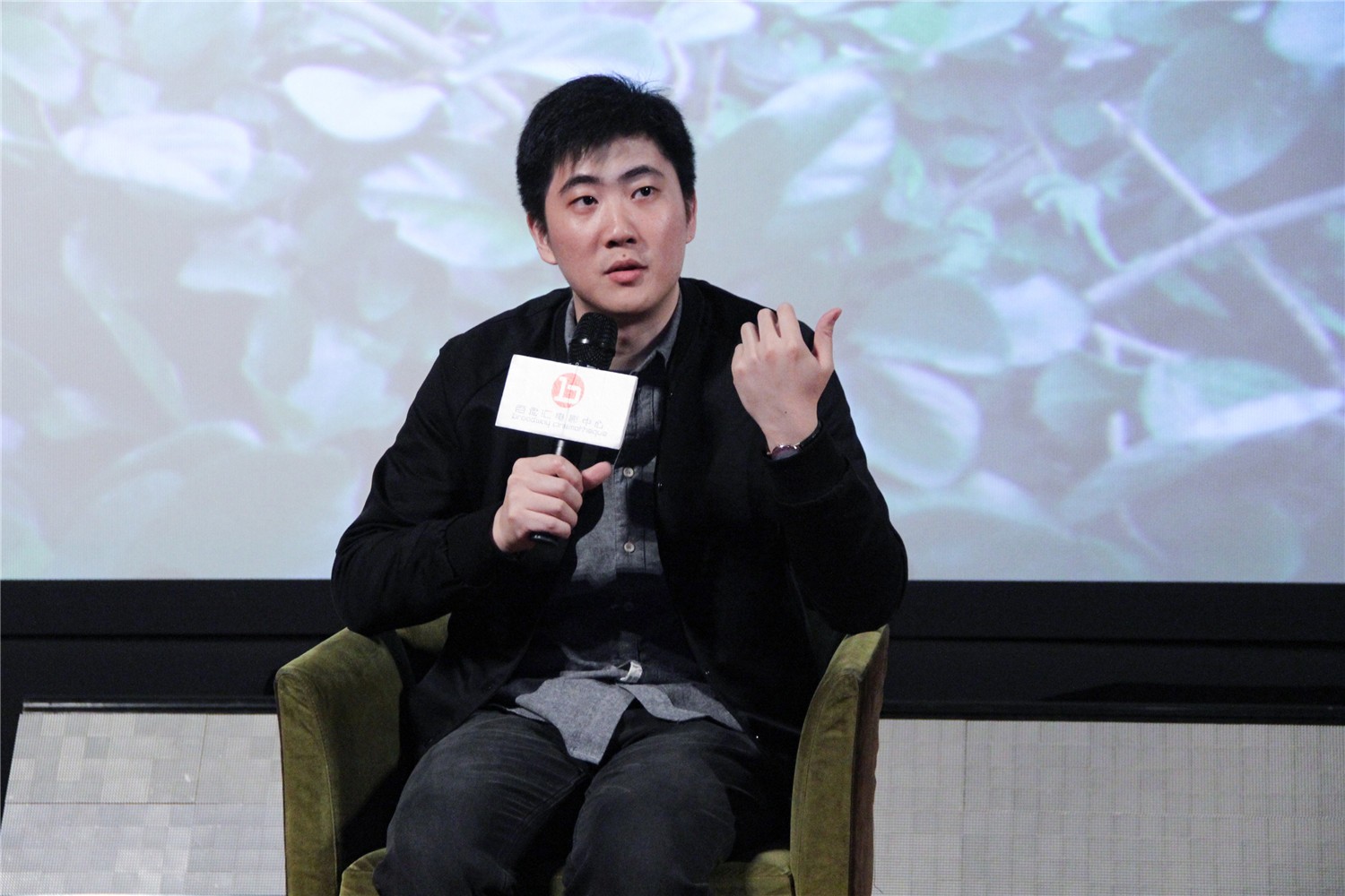 周全:感动自己才打动观众|西小河的夏天|张家振|导演_新浪新闻